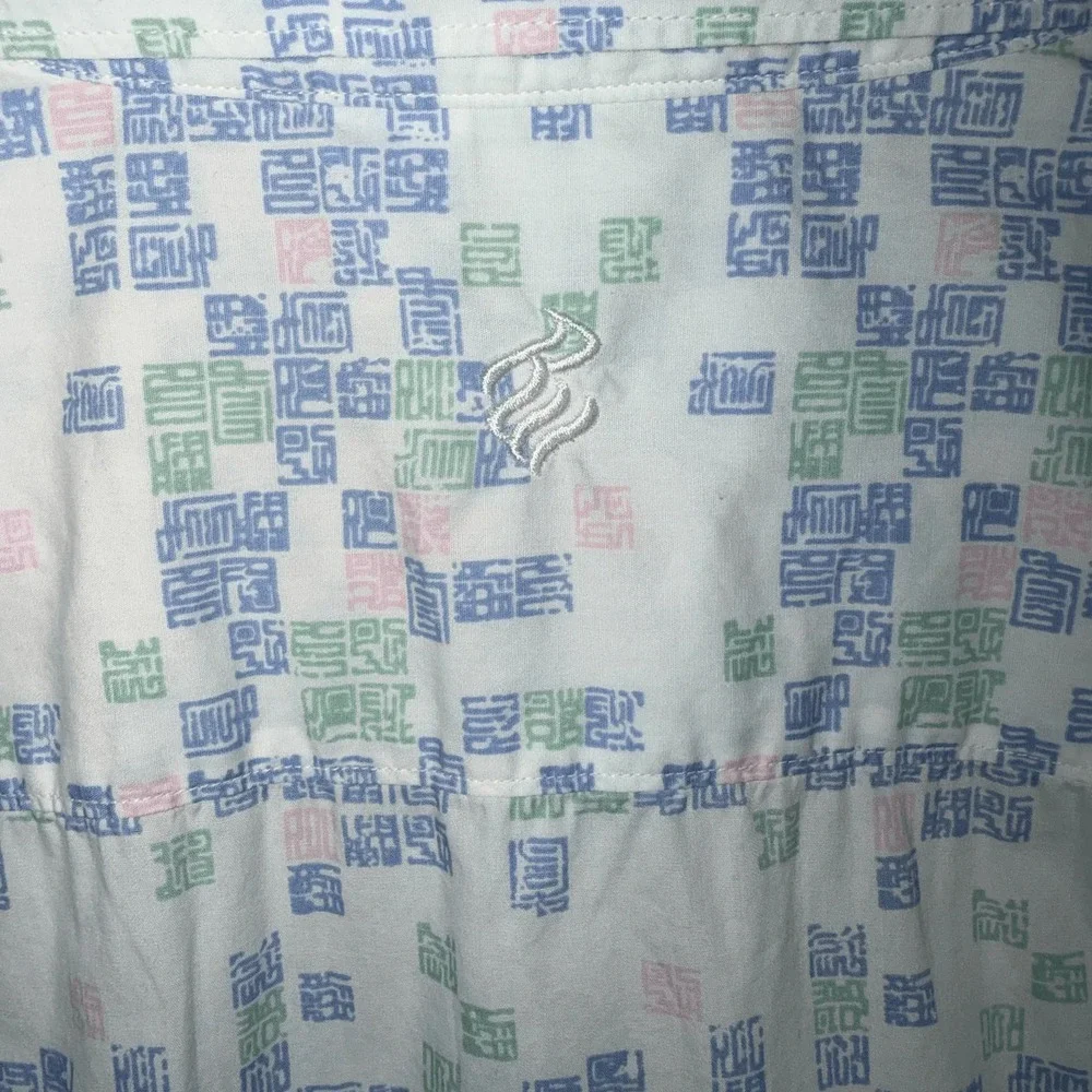 Rocawear Mens Button Up Shirt L White Short Sleeve Geometric Print Cotton - Picture 6 of 9